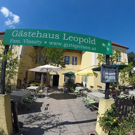 Gastehaus Leopold Penzion *