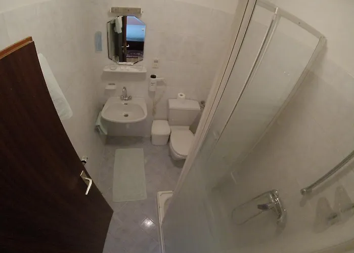 Gasthof Gästehaus Leopold Maria Dreieichen