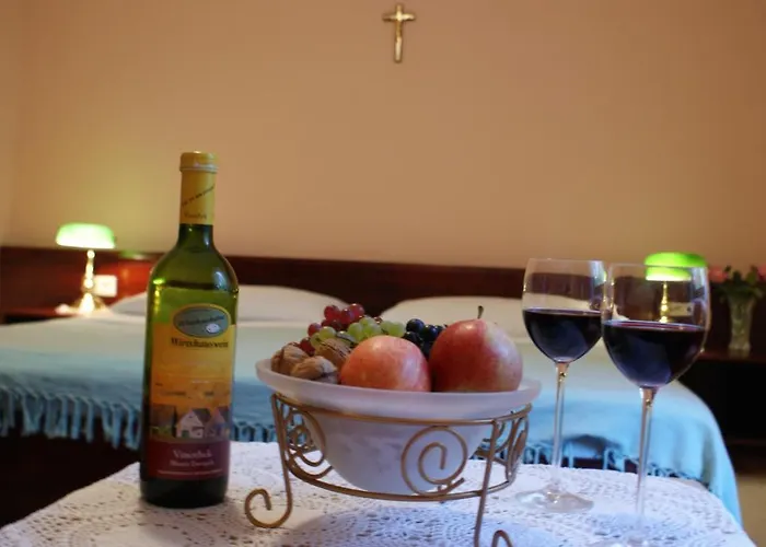 Gasthof Gästehaus Leopold Maria Dreieichen